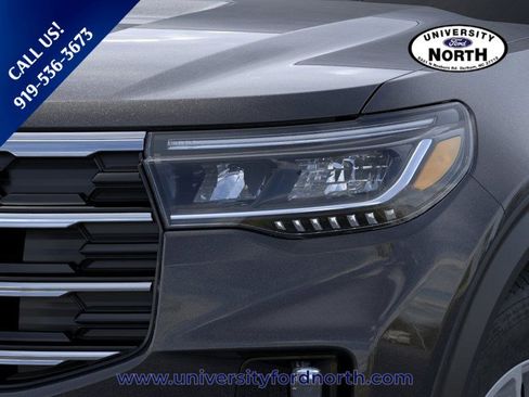 New 2026 Ford Explorer Active w/ Active Comfort Package image 18