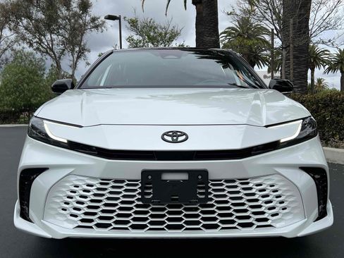 Used 2025 Toyota Camry XSE image 47