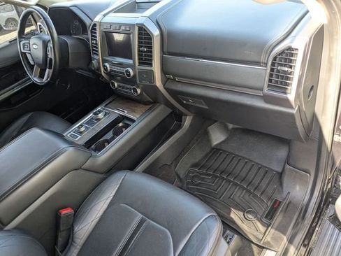 Used 2020 Ford Expedition Platinum AWD/4WD image 23