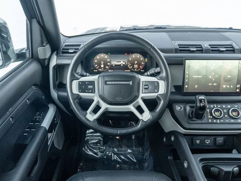 Certified 2023 Land Rover Defender 130 SE image 13