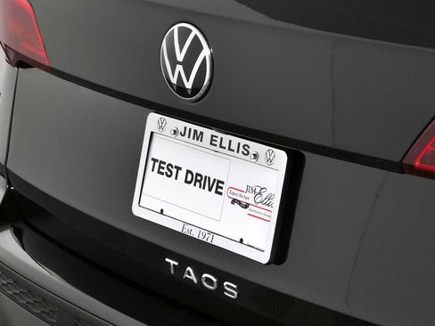 Used 2024 Volkswagen Taos S FWD image 37