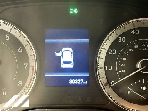 Used 2022 Hyundai Venue SEL FWD image 14