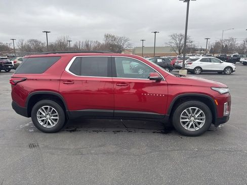 Used 2023 Chevrolet Traverse LT w/ LPO, Floor Liner Package image 5