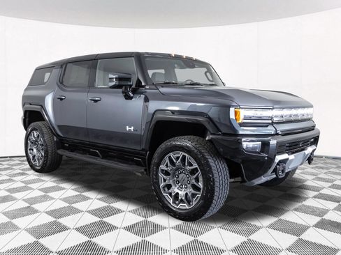 Used 2025 GMC Hummer EV 3X AWD/4WD image 22