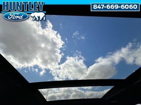 Used 2023 Ford F150 Lightning Platinum image 17