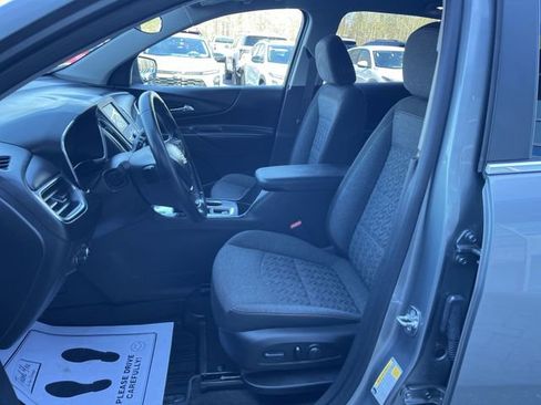Certified 2024 Chevrolet Equinox LT w/ LPO, Floor Liner Package image 19