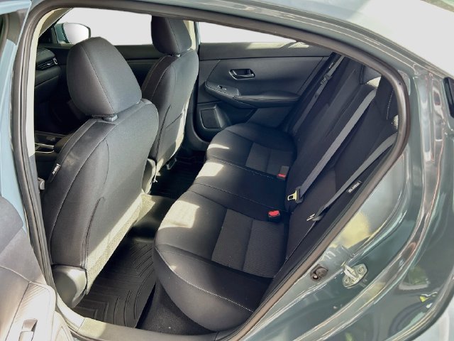 Certified 2024 Nissan Sentra SV FWD image 18