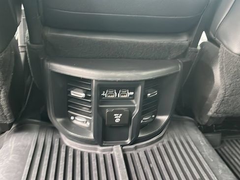 Used 2019 RAM 3500 Laramie AWD/4WD image 19