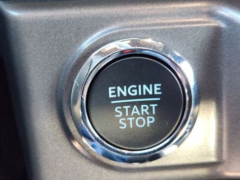 Used 2025 Ford F150 XLT w/ Equipment Group 302A MID image 19