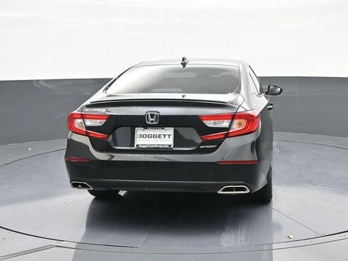 Used 2021 Honda Accord Sport image 11