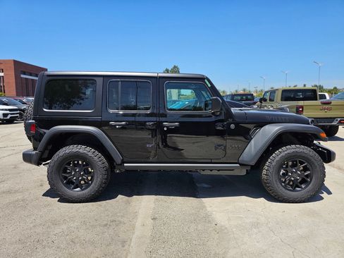 New 2026 Jeep Wrangler Unlimited Sport AWD/4WD image 10