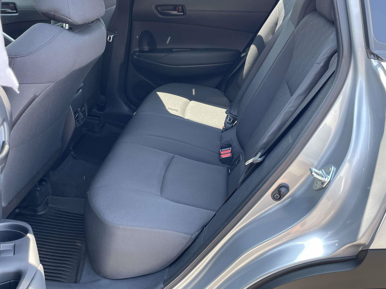 Used 2024 Toyota Corolla Cross LE w/ Moonroof Package FWD image 9