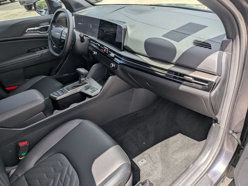 Certified 2026 Kia Sportage X-Line w/ X-Line Technology Package AWD/4WD image 14