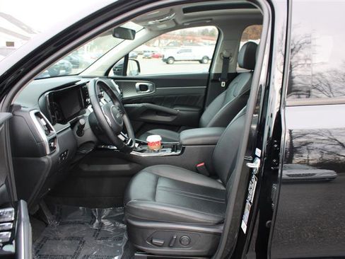 Used 2023 Kia Sorento SX image 11