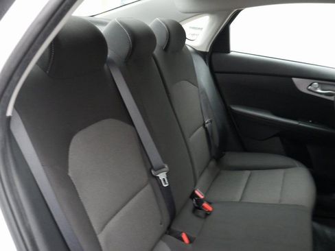 Used 2023 Kia Forte LXS image 22