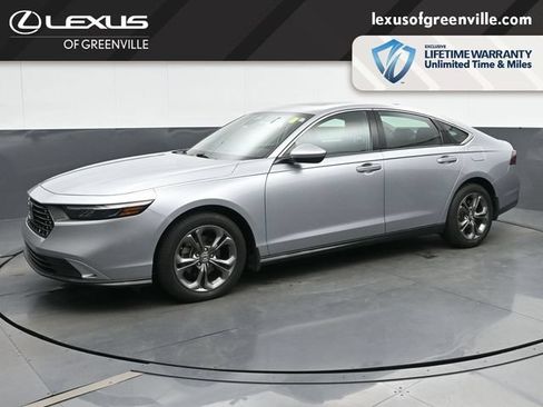 Used 2023 Honda Accord EX image 4
