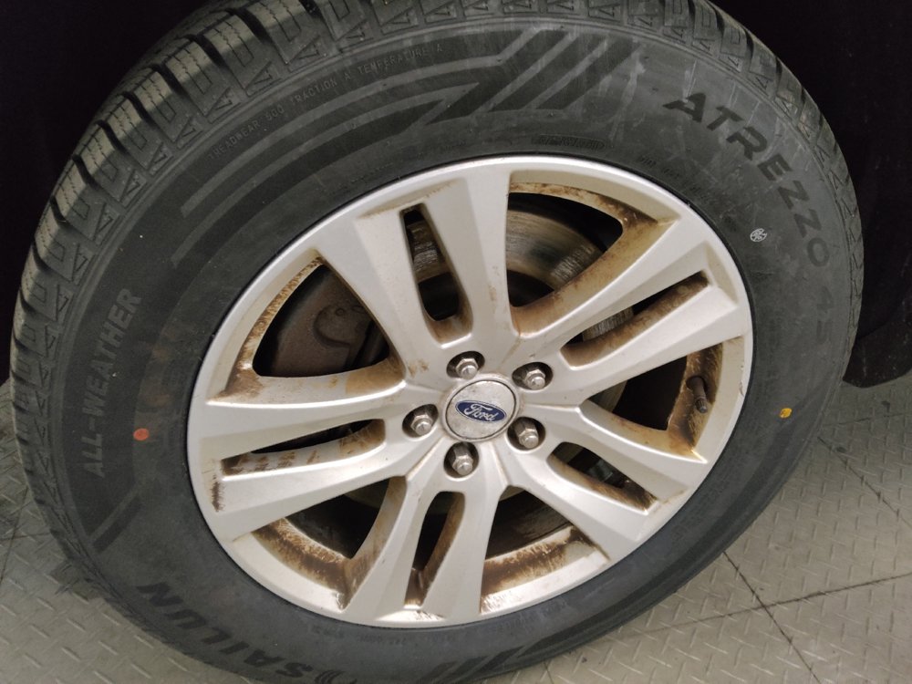 Used 2018 Ford Explorer XLT AWD/4WD image 31