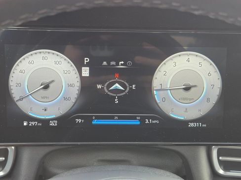 Used 2025 Hyundai Elantra SEL FWD image 25