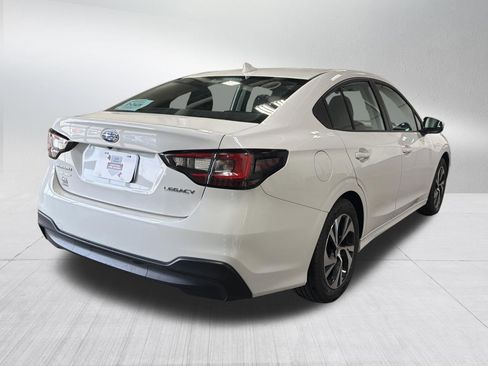 Used 2025 Subaru Legacy Premium AWD/4WD image 7