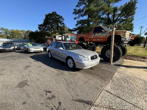 Used 2003 Hyundai Sonata GLS image 2