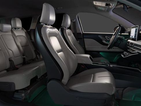 New 2026 Lincoln Corsair Reserve image 27