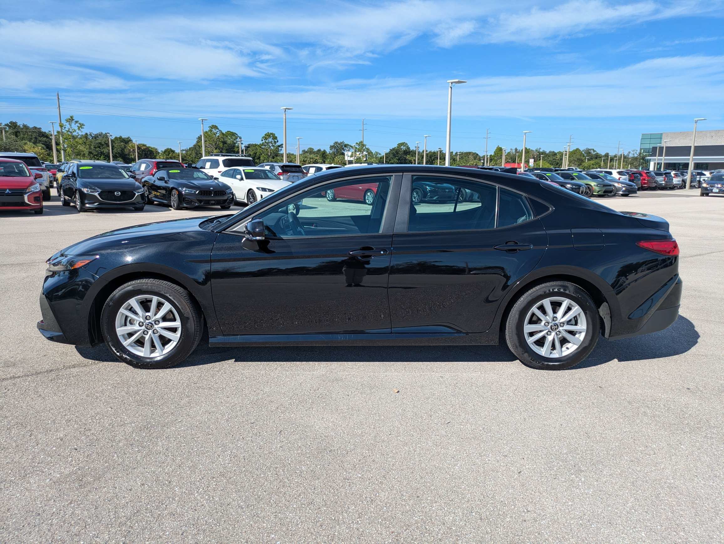Used 2026 Toyota Camry LE FWD image 7