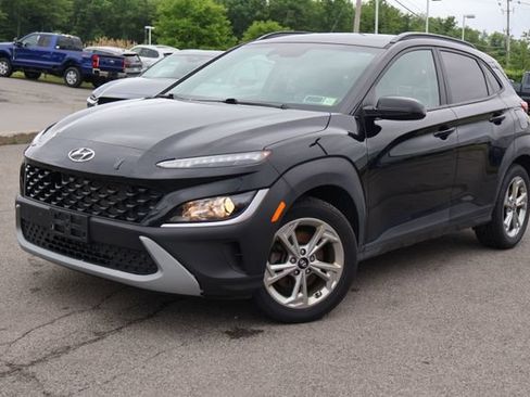 Used 2023 Hyundai Kona SEL w/ Cargo Package AWD/4WD image 3