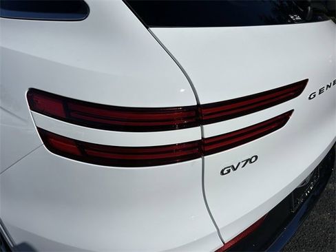 New 2026 Genesis GV70 2.5T image 15