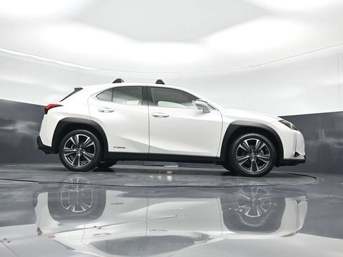 Used 2020 Lexus UX 250h w/ Premium Package AWD/4WD image 42