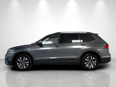 Used 2022 Volkswagen Tiguan S FWD image 2