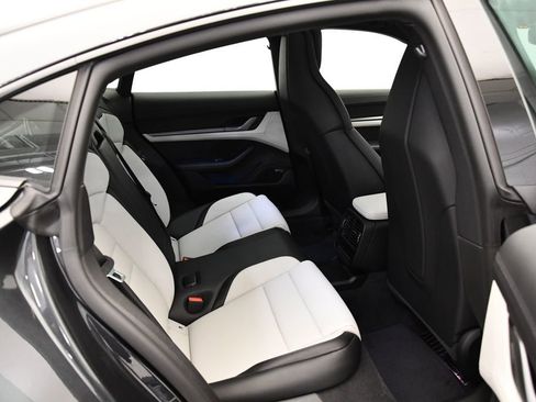 Used 2025 Porsche Taycan image 53