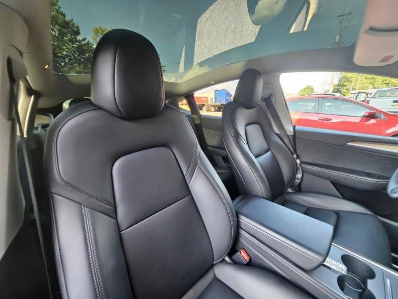 Used 2023 Tesla Model Y Long Range AWD/4WD image 59