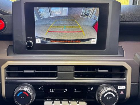 Certified 2025 Toyota Tacoma TRD Sport AWD/4WD image 36