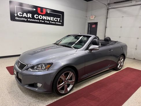 Used 2012 Lexus IS 350C w/ Luxury Pkg RWD image 2