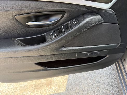 Used 2011 BMW 528i Sedan RWD image 14