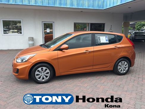 Used 2017 Hyundai Accent SE FWD image 1