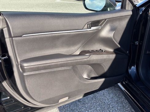 Used 2024 Toyota Camry XSE image 14