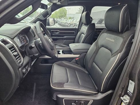 New 2026 RAM 1500 Laramie AWD/4WD image 12