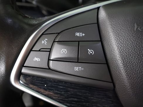 Used 2023 Cadillac XT5 Premium Luxury image 46