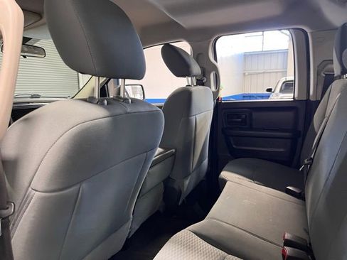 Used 2015 RAM 1500 Express image 17