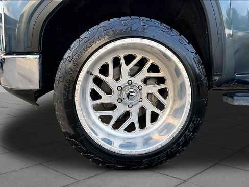Used 2019 GMC Sierra 1500 SLT RWD image 11