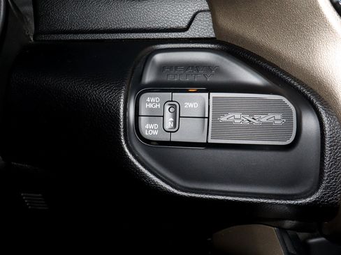 Used 2024 RAM 2500 Laramie AWD/4WD image 24
