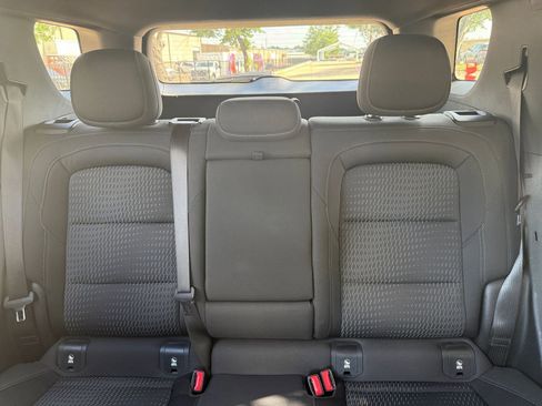 Used 2025 Chevrolet Equinox LT FWD image 39