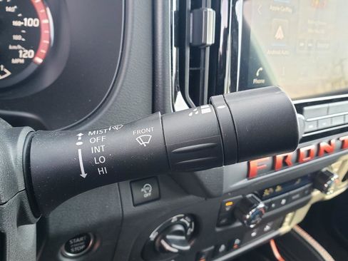 Certified 2025 Nissan Frontier PRO-4X w/ Pro Convenience Package image 36