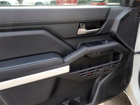 Used 2024 Toyota Tacoma TRD Sport image 10