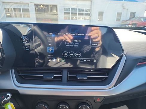 New 2026 Chevrolet Trax RS w/ Sunroof Package image 22