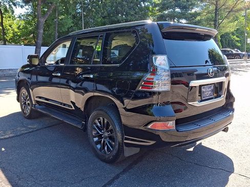Certified 2023 Lexus GX 460 Premium w/ Premium Package AWD/4WD image 4