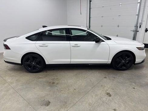 Certified 2023 Honda Accord Sport image 4