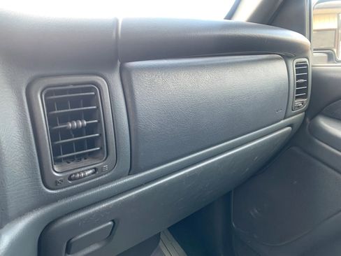 Used 2000 Chevrolet Silverado 1500 LS RWD image 22