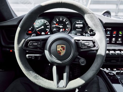 Used 2022 Porsche 911 Carrera 4 GTS w/ Premium Package AWD/4WD image 47